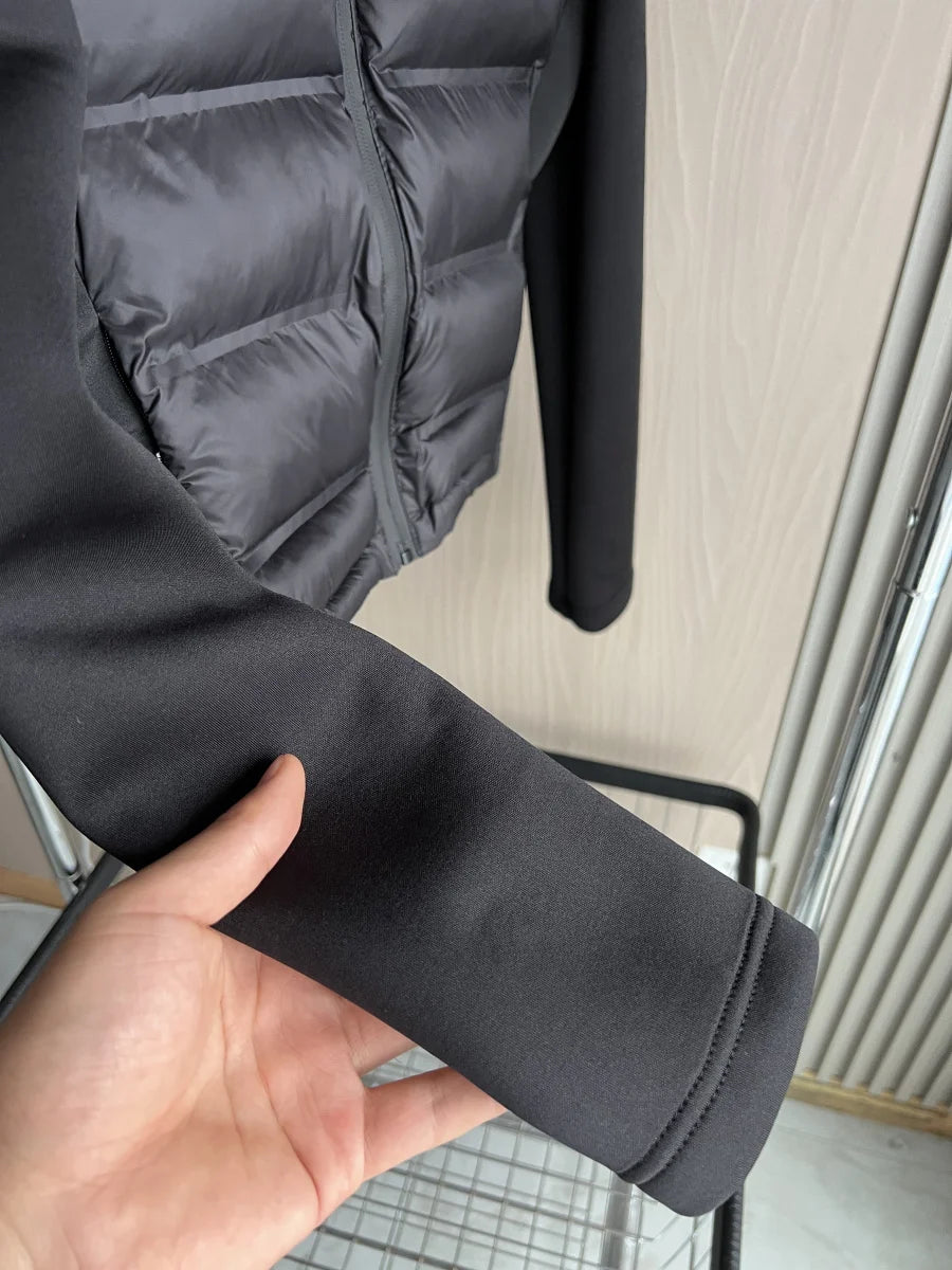 2025 Winter New Arrival  Women's Lightweight Warm Down Jacket with Long Sleeves and Zippered Hooded Sports Coat 4391742